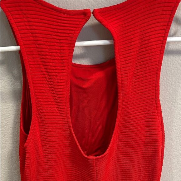 Trina Turk Women’s Size 8 Red Sleeveless Dress - Picture 6 of 7